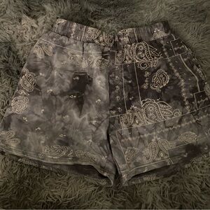 Paisley Patterned Gray Women's Shorts